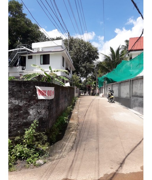 12 Cent Residential Land Aluva Town Ernakulam