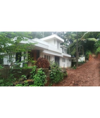 5 Cent Land with 2 BHK...